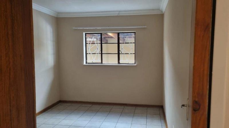 To Let 3 Bedroom Property for Rent in Ladybrand Free State
